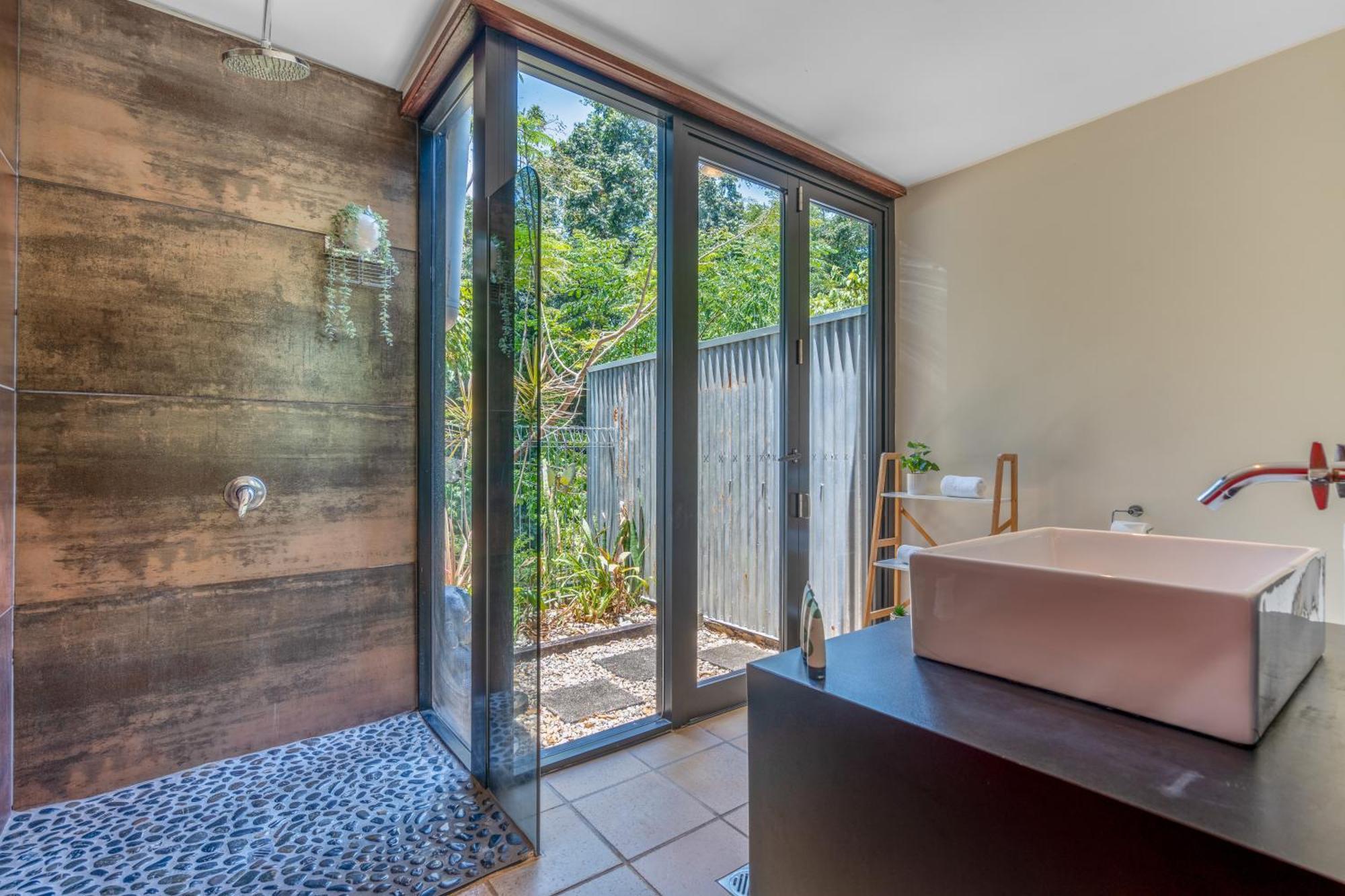 Tasman Holiday Parks - Cairns Cool Waters Exterior foto